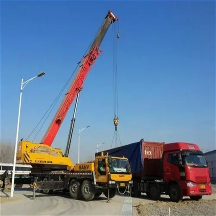 冀州吊车出租吊装大件的时候的注意事项