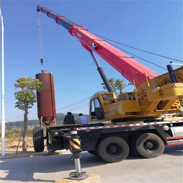 冀州50吨吊车出租每小时价格是多少钱